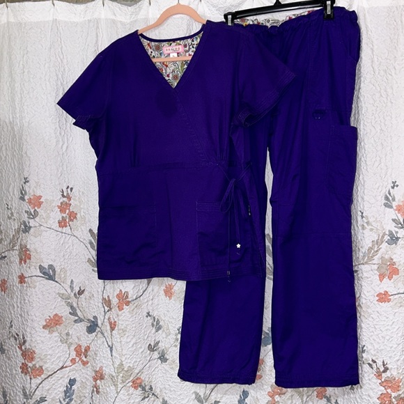 koi Other Koi Scrub Set In Xl Grape Purple Limited Edition Color